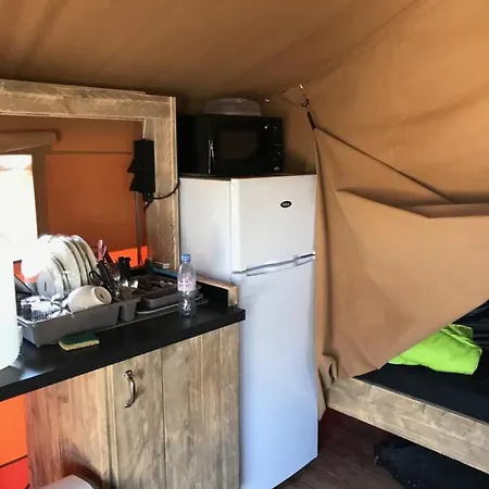Oh! - Le Clos Du Rhone Campingplatz 4*